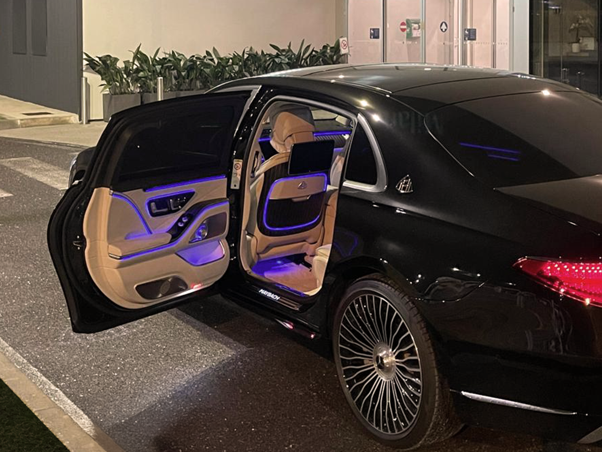 Di-Sapio-NCC-Maybach_profilo
