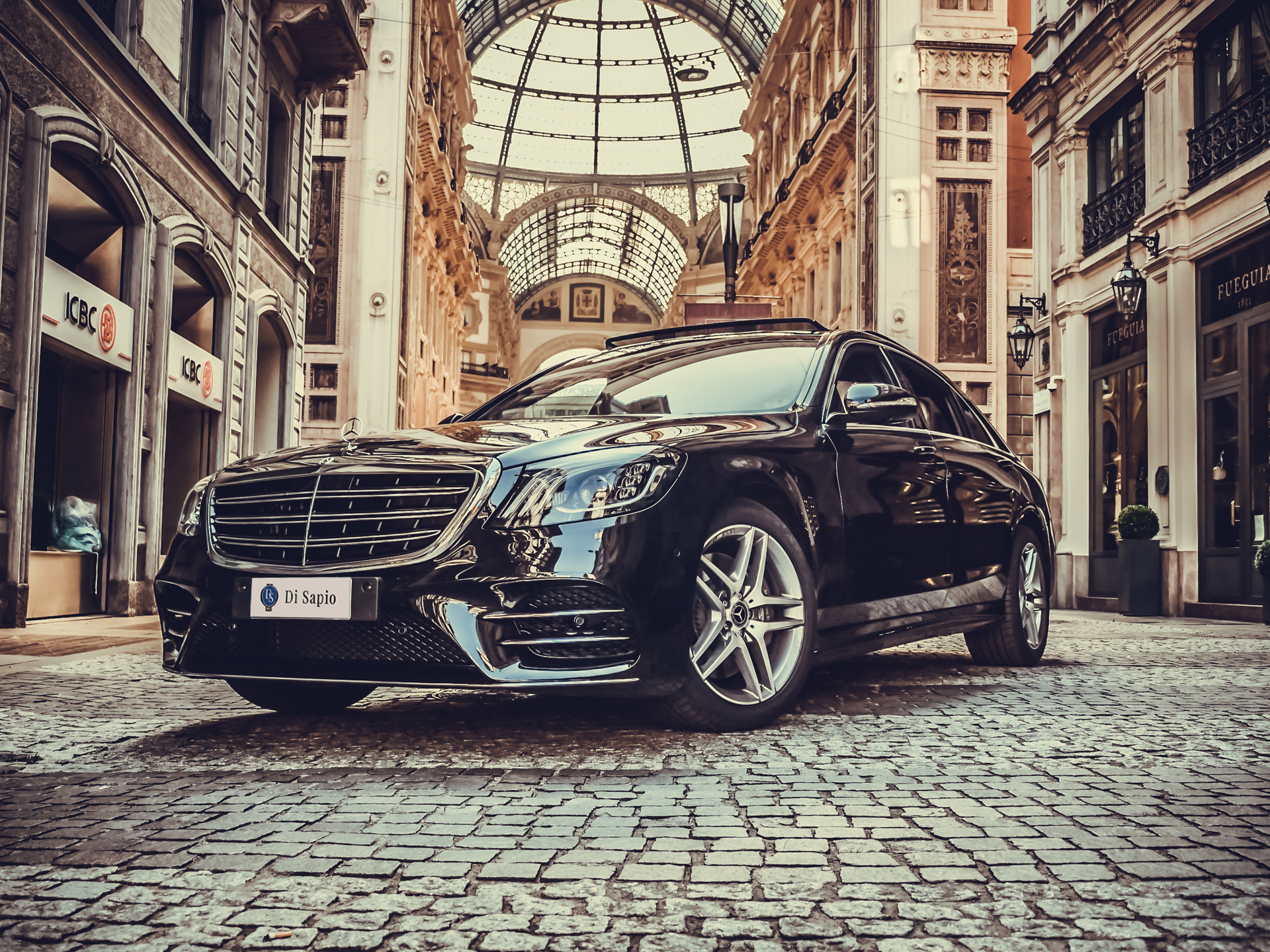DiSapio NCC Milano Galleria Mercedes